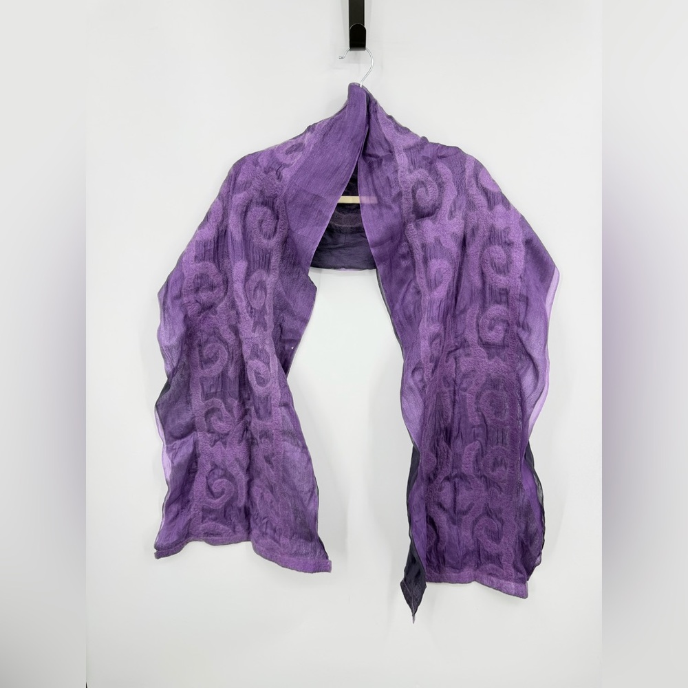 HANDCRAFTED BY 7 SISTERS SILK & FELTED WOOL‎ purple FLOWERS SCARF/SHAWL 15x72”